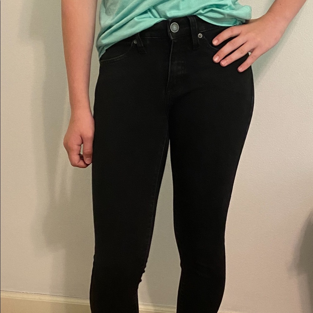 Black Skinny Jeans!